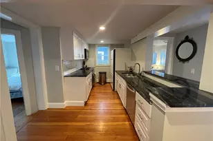 346 Spring St, Newport, RI 02840 - Photo 1