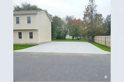 46 Irving Avenue, East Providence, RI 02914 - Photo 3