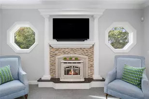 357 Congdon Dr, South Kingstown, RI 02879 - Photo 7