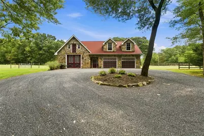 835 Snake Hill Road, Glocester, RI 02857 - Photo 5