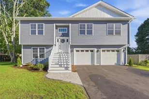 67 Kenway Ave, Warwick, RI 02889 - Photo 1