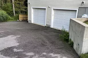 26 Bluejay St, Tiverton, RI 02878 - Photo 9
