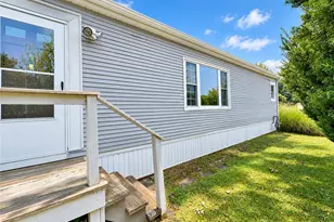 32 Torch Ln, Coventry, RI 02816 - Photo 7