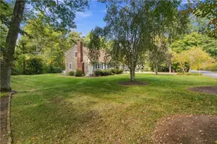 6 Crestmont Dr, Richmond, RI 02812 - Photo 5