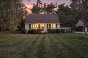 6 Crestmont Dr, Richmond, RI 02812 - Photo 1