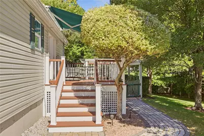 26 Mockingbird Lane, Tiverton, RI 02878 - Photo 3