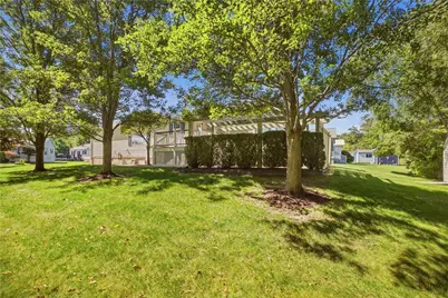 26 Mockingbird Lane, Tiverton, RI 02878 - Photo 37