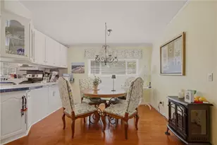 26 Mockingbird Ln, Tiverton, RI 02878 - Photo 7