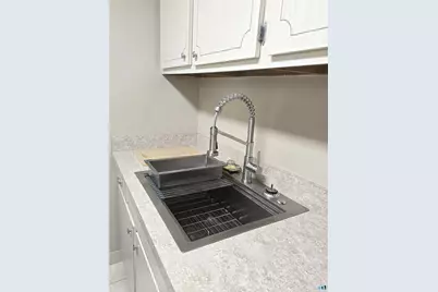 292 Pequot Avenue #4E, New London, CT 06320 - Photo 19