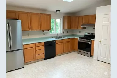 200 Bend Street, Warwick, RI 02889 - Photo 7