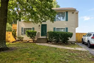 200 Bend St, Warwick, RI 02889 - Photo 1