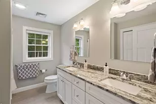 42 East Lantern Rd, Lincoln, RI 02865 - Photo 33