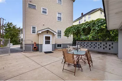 484 Weeden Street, Pawtucket, RI 02860 - Photo 5