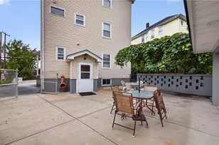 484 Weeden St, Pawtucket, RI 02860 - Photo 5