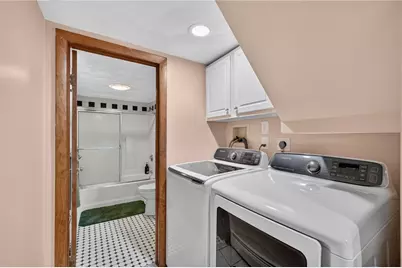 484 Weeden Street, Pawtucket, RI 02860 - Photo 25