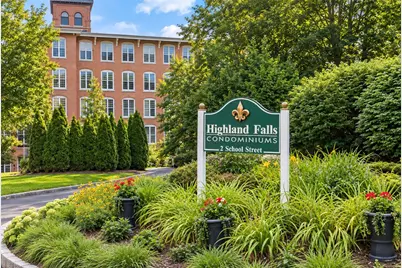 2 School Street #125, Lincoln, RI 02865 - Photo 1