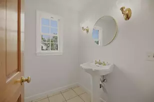 139 Lambie Cir, Portsmouth, RI 02871 - Photo 27