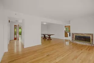 139 Lambie Cir, Portsmouth, RI 02871 - Photo 7
