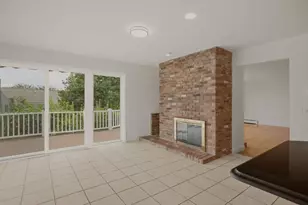 139 Lambie Cir, Portsmouth, RI 02871 - Photo 21