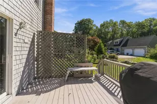 10 Erin Dr, South Kingstown, RI 02879 - Photo 7