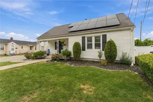 65 Carriere Ave, Woonsocket, RI 02895 - Photo 3