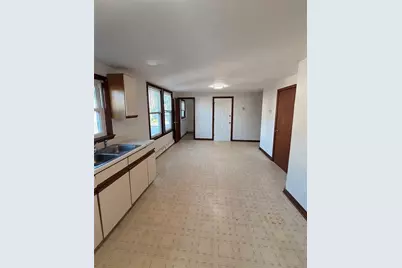 1014 Park Avenue #2, Woonsocket, RI 02895 - Photo 5