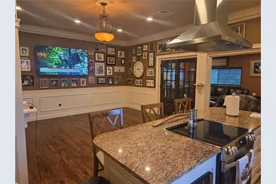 609 Armistice Boulevard, Pawtucket, RI 02861 - Photo 5