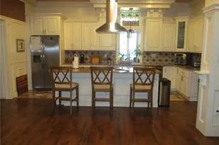 609 Armistice Blvd, Pawtucket, RI 02861 - Photo 7