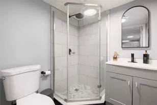 122 Oriole Ave, Pawtucket, RI 02860 - Photo 21