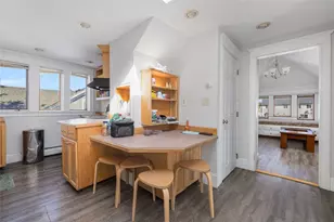 122 Oriole Ave, Pawtucket, RI 02860 - Photo 25