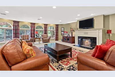 65 Viva Way, Woonsocket, RI 02895 - Photo 31