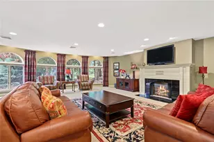65 Viva Way, Woonsocket, RI 02895 - Photo 31