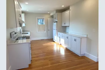 34 Caswell Avenue, Newport, RI 02840 - Photo 5