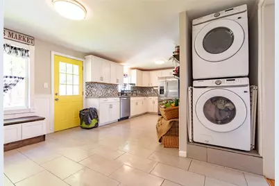 82 Patton Road, Woonsocket, RI 02895 - Photo 5