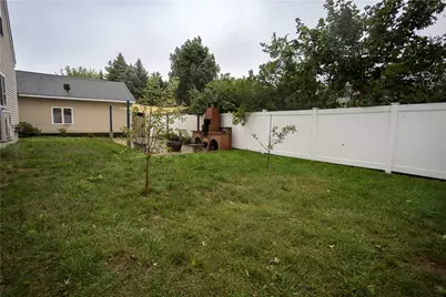 359 Carter Avenue, Pawtucket, RI 02861 - Photo 25