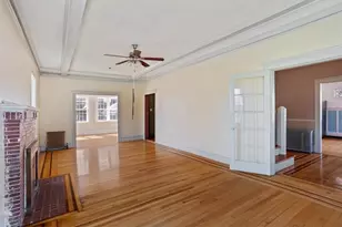 246 Lenox Ave, Providence, RI 02907 - Photo 7