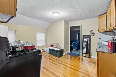 517 High Street, Central Falls, RI 02863 - Photo 5