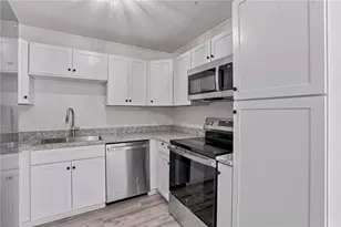 7 Cedar Knoll Dr, Hopkinton, RI 02804 - Photo 11