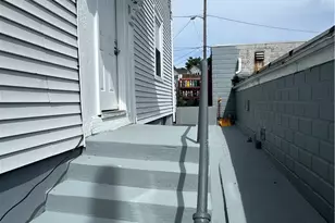 325 Manton Ave, Providence, RI 02909 - Photo 3