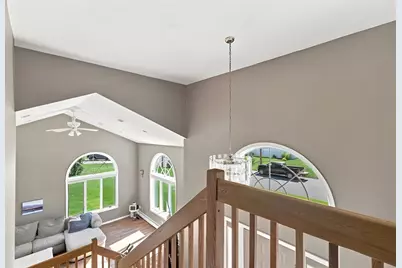 8 Lake View Court, Johnston, RI 02919 - Photo 7