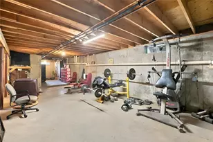 8 Lake View Ct, Johnston, RI 02919 - Photo 21