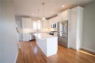 25 Bunker Hill Crossing, Portsmouth, RI 02871 - Photo 5