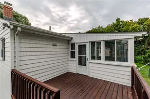 159 Hanover St, Warwick, RI 02886 - Photo 31