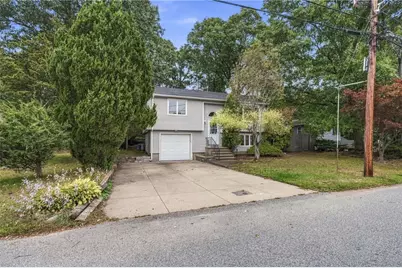 15 Atlantic Avenue, North Providence, RI 02904 - Photo 1