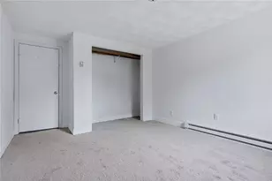 27 South St, West Warwick, RI 02893 - Photo 17