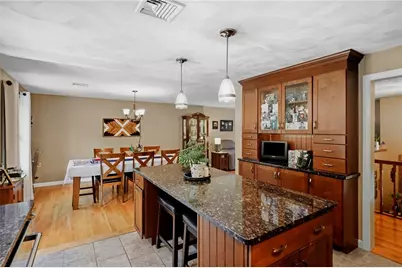 21 Wysteria Lane, Cumberland, RI 02864 - Photo 9