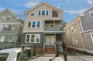 207 Oakland Ave, Providence, RI 02908 - Photo 3