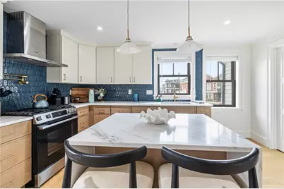 7 Dearborn Street #2, Newport, RI 02840 - Photo 13
