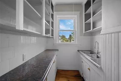 207 Oakland Avenue #2, Providence, RI 02908 - Photo 13