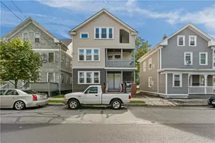 207 Oakland Ave, Providence, RI 02908 - Photo 1